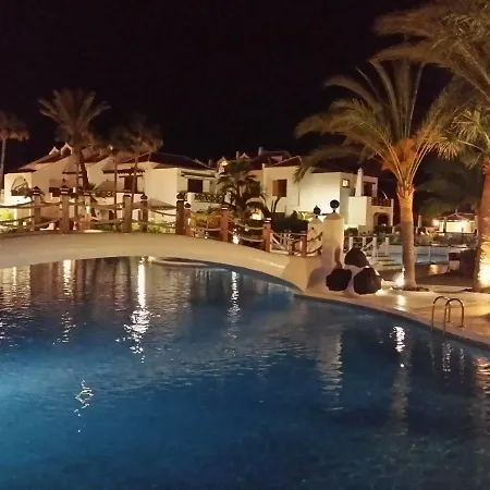 Apartamento Duplex No 4, Close To Sea And Beach, Heated Pool, Aircondition, Wifi *